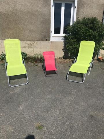 Gite A La Ferme Chaleureux Avec Cheminee Preveranges Exterior foto